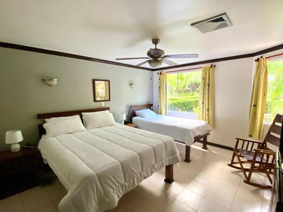 Lovely 2-Bdroom Condo In Laguna Eco Village Resort 케포스 외부 사진