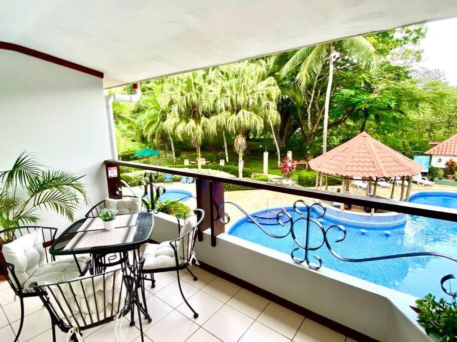 Lovely 2-Bdroom Condo In Laguna Eco Village Resort 케포스 외부 사진