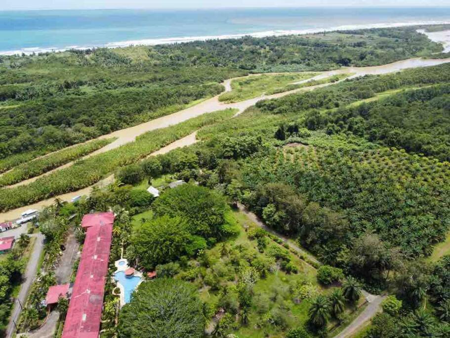 Lovely 2-Bdroom Condo In Laguna Eco Village Resort 케포스 외부 사진