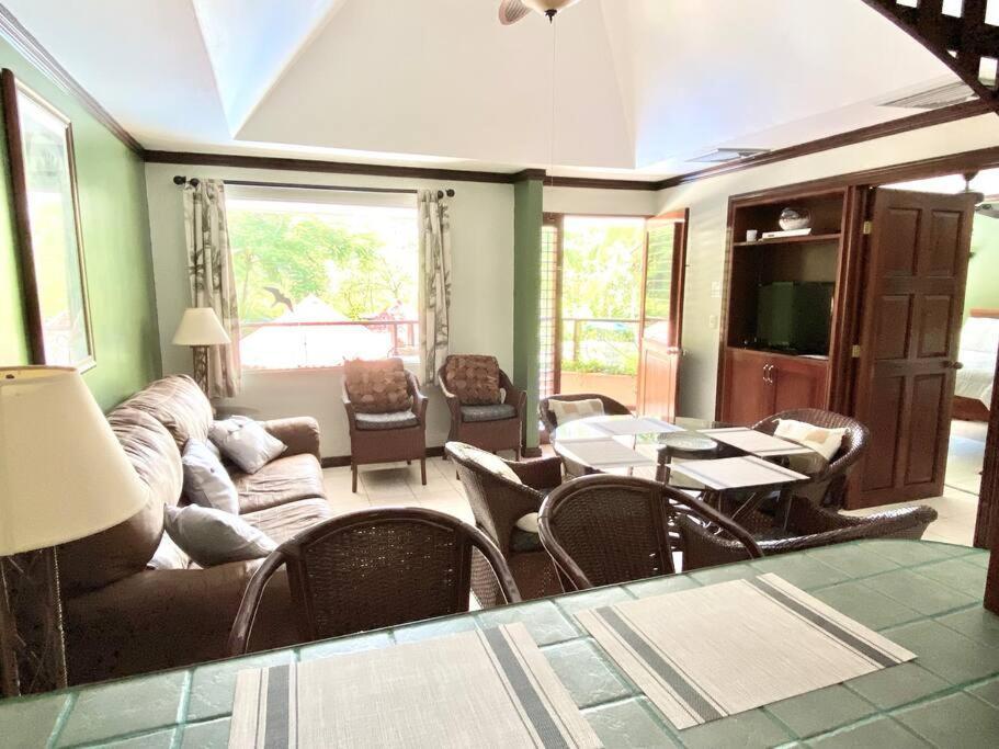 Lovely 2-Bdroom Condo In Laguna Eco Village Resort 케포스 외부 사진