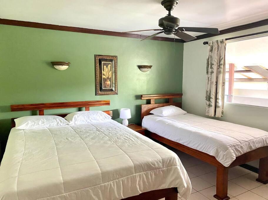 Lovely 2-Bdroom Condo In Laguna Eco Village Resort 케포스 외부 사진